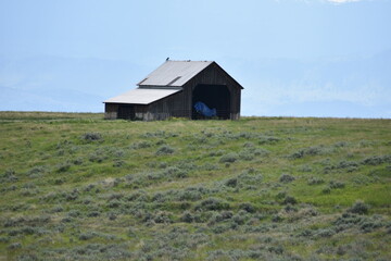 Obraz premium Old wood buildings along Cottonwood Road