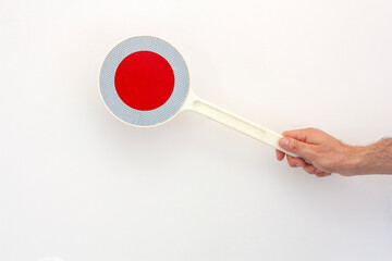 Paletta di segnalazione - concetto di stop e controllo