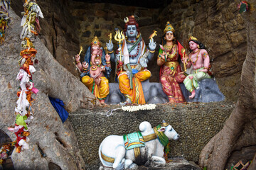 Statue of Lord Shiva, Parvati, Skandha Kumar, and Ganesha at the Koneswaram Temple (Thirukoneswaram...