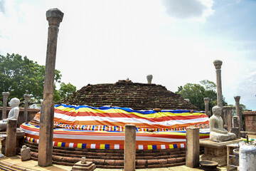 Ancient Pagoda and Statues of Lord Buddha of Girihandu Seya, Thiriyai, Trincomalee, Sri Lanka.
