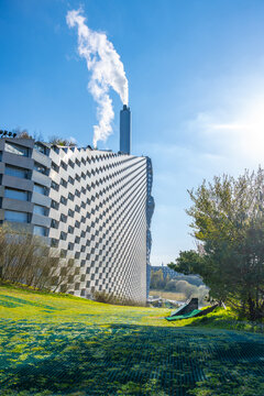 Copenhill showcases modern architecture while converting waste to energy. The facility features a unique design and integrates green spaces for public enjoyment.