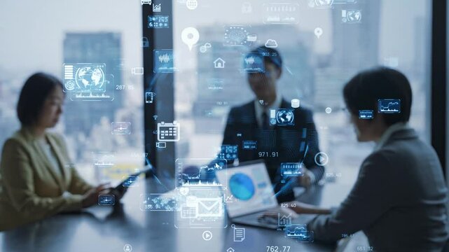 ミーティングするビジネスパーソンのグループとデジタルテクノロジーのコンセプト