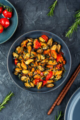 Fresh cooked mussels.