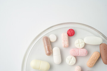 vitamin supplements capsules pill, softgel, fish oil, omega 3, vitamin E