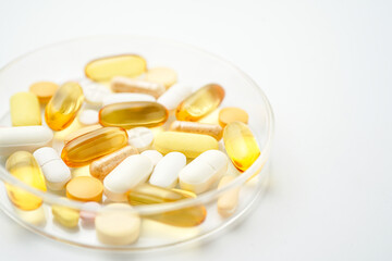 vitamin supplements capsules pill, softgel, fish oil, omega 3, vitamin E