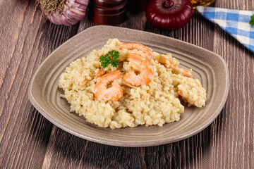 Gourmet risotto with prawn and cheese