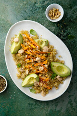 Warm salad with roasted carrot and avocado