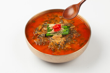  Eel soup is a spicy stew made with chopped eel, dried radish greens, dried pollack, bracken, green onions, and red peppers.
 