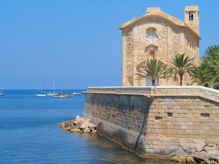 Fototapeta premium Colourful Tabarca Island near Alicante, Spain