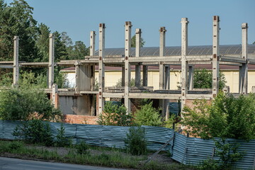 piles and brick walls at the construction site