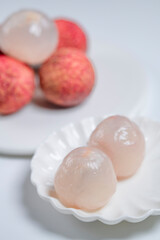 Fresh lychee and peeled lychee pulp
