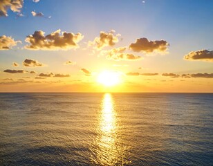 Obraz premium Sunrise over calm ocean