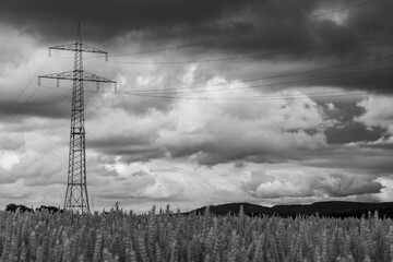 Ein Mast mit Energie