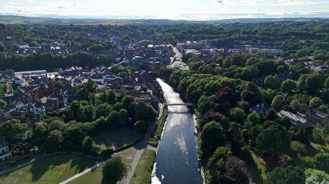 Aerial Sunset View Over Durham, UK &ndash; Scenic River, Historic Architecture & Lush Greenery