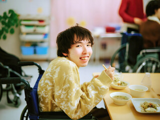 男, 男性, 施設, 障害, 障害者, 知的障害者, 知的障害, 介護, 福祉, 日本, 日本人, Man, Male, Institutional, Disability, Disabled, Mentally Handicapped, Intellectual Disability, Caregiver, Welfare, Japan, Japanese