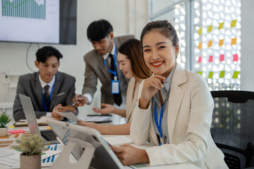 the atmosphere of the company's employees' meeting, businessmen brainstorming to increase the company's income, entrepreneur, marketing, finance, accounting, discussion, startup