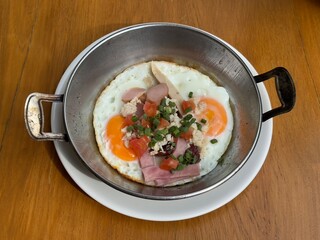 Thai Breakfast Pan Eggs with Ham, Sausage and Vegetables