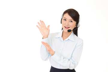 笑顔の女性オペレーター