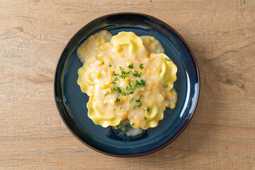 ravioli pasta with corn cheese sauce