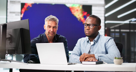 African Scientist Uses Computer
