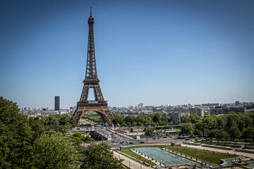 eiffel tower paris france