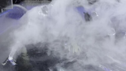 A nice accessory to cool, cool and oxygenate the water in the aquarium.