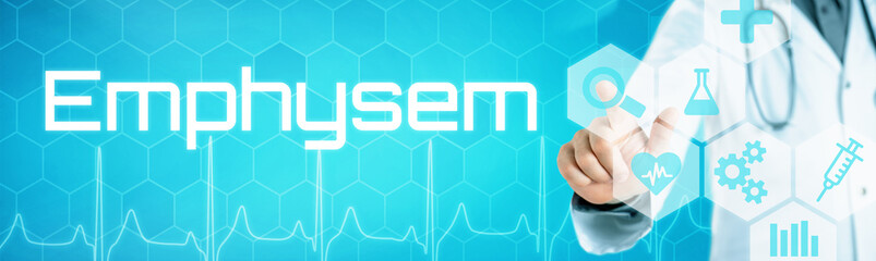Arzt mit futuristischem Interface - Emphysem