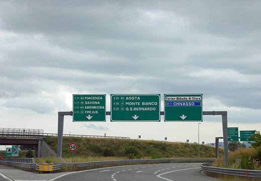 motorway junction with well-known towns of Northern Italy and indications also for Mont Blanc and border with Switzerland