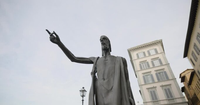 Giovanni Battista di Giuliano Vangi Statue in Florence, Italy, located on Via de Bardi road. Floating Handheld SloMo