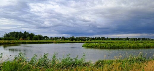 jezioro
