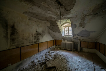 Abandoned Historic Palace with Weathered Architecture and Atmospheric Decay