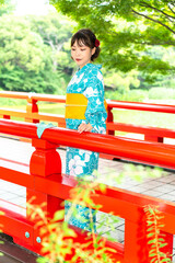 浴衣の日本人女性