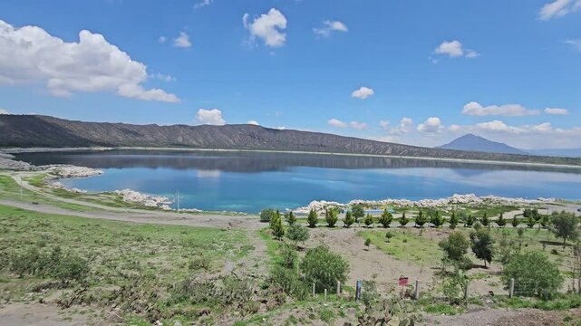 Laguna de Alchichica - Tepeyahualco, Puebla, M&eacute;xico