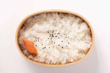 ［秋田県　郷土料理］ぼだっこ弁当（塩辛く漬け込んだ紅鮭）