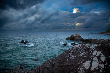 夏の奄美大島の午後の空。