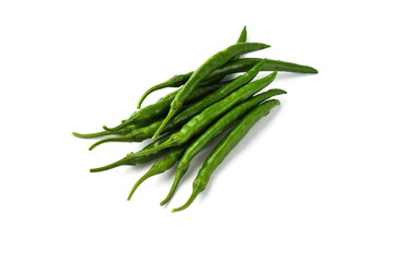 夏野菜　青唐辛子（青とうがらし, 青トウガラシ）白背景　コピースペースあり　Green chili peppers (green pepper,chile verde) white background, copy space available