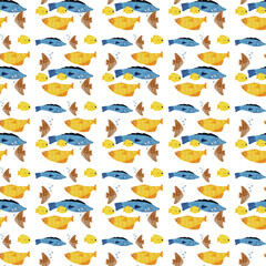 Seamless pattern with blue, yellow, and orange fish along with stingrays and bubbles in soft watercolor style on a white background. Perfect for kids' textiles, wallpapers, wrapping paper
