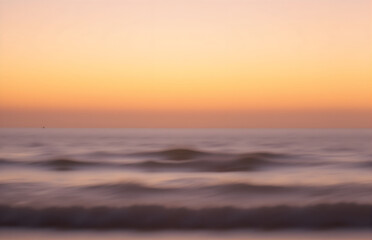 Obraz premium Blurred Image of Sea View at Dusk