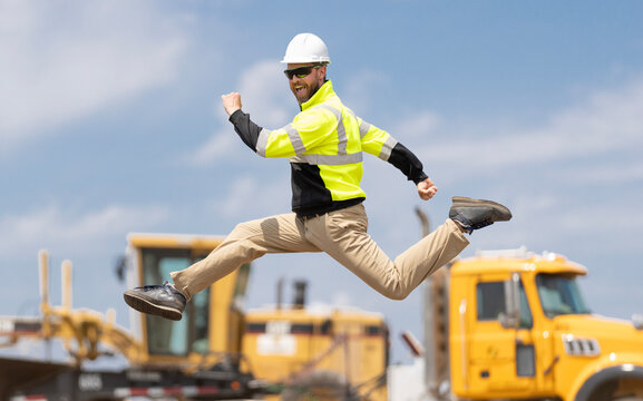 Construction Rushing Work รูปภาพHurrying – เลือกดูภาพถ่ายสต็อก เวกเตอร์ และวิดีโอ990,767 | Adobe ...
