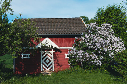 The old "stabbur" or storage house on the farm.