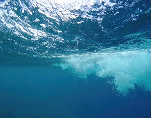 Obraz premium Underwater ocean waves
