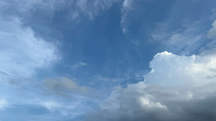 Fototapeta premium Clouds at the end of the rainy season