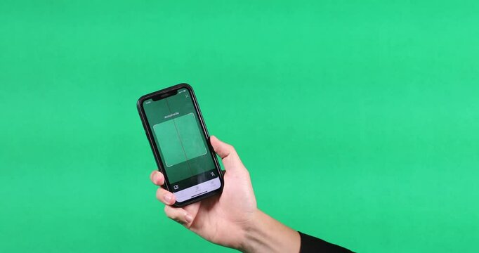 Green screen mobile online payment scanning system.