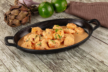Prawn in white cream sauce
