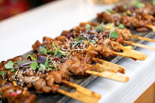 carne, alimento, barbacoa, grill, comida, cocción, a la parrilla, gallina, cerdo, fuego, brocheta, cena, brasa, chupar, caliente, almuerzo, cocinado, rico, sabroso, exquisito, picada, cóctel, delicios