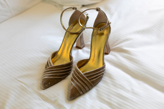 calzado, boda, moda, par, novia, alto, elegancia, accesorio, tacones, cuero, distinguida, nupcial, baile, beldad, 2, glamour, indumentaria, estilo, zapatos, tacones