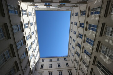 洋風建築と空