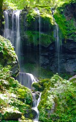 玉だれの滝の景色