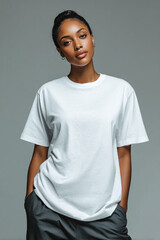 Obraz premium A beautiful female model wearing a white t-shirt. A product shot for fashion and apparel. best use for mockup.