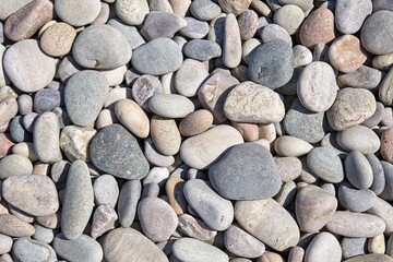 Natural stone composition with soft neutral tones